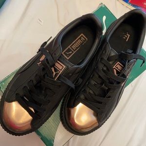 ROSE GOLD TOE PLATFORM PUMA